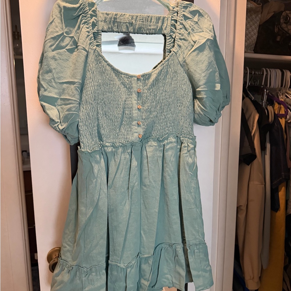 Smocked Puff Sleeve Mini Dress in Mint Green